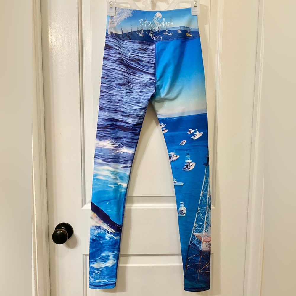 Bliss Splash Ocean Print Leggings